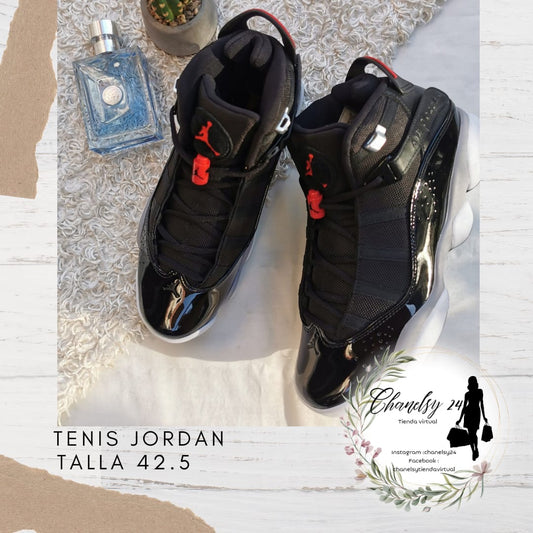 Tenis Jordan de Caballero 42.5
