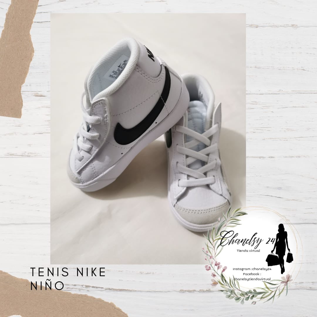 Tenis Nike de niño talla 25